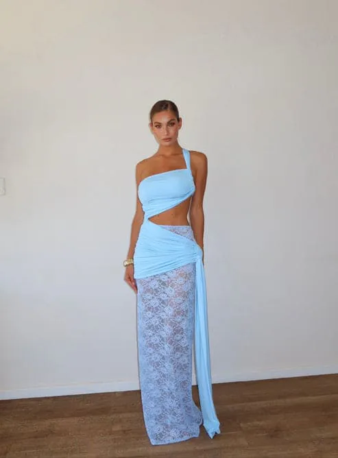 Paradiso Lace Maxi Dress Baby Blue Size 8 & 10 by Deconduarte